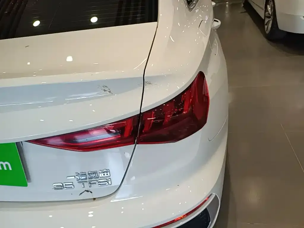 Audi A3 — фото 2
