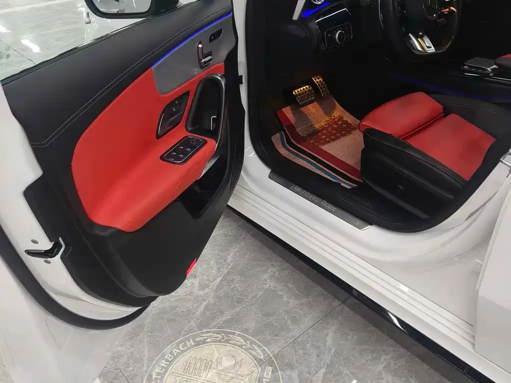 Mercedes-Benz A-Class AMG — фото 5