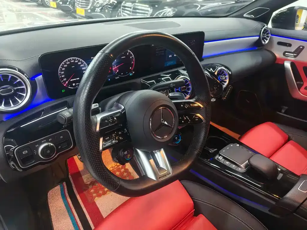 Mercedes-Benz A-Class AMG — фото 8