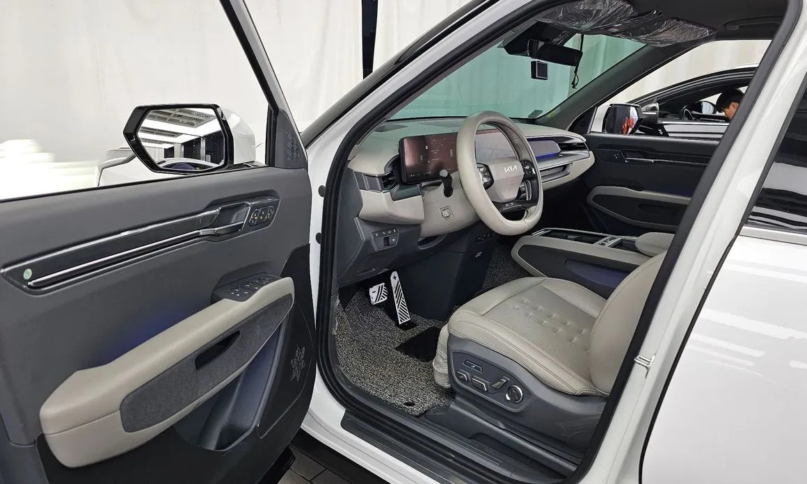 Kia EV9 2024 из KR, фото 10
