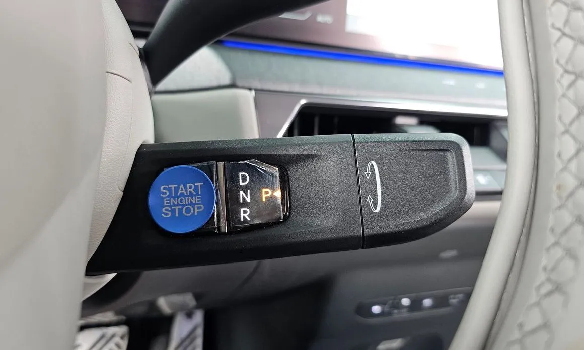Kia EV9 2024 из KR, фото 5