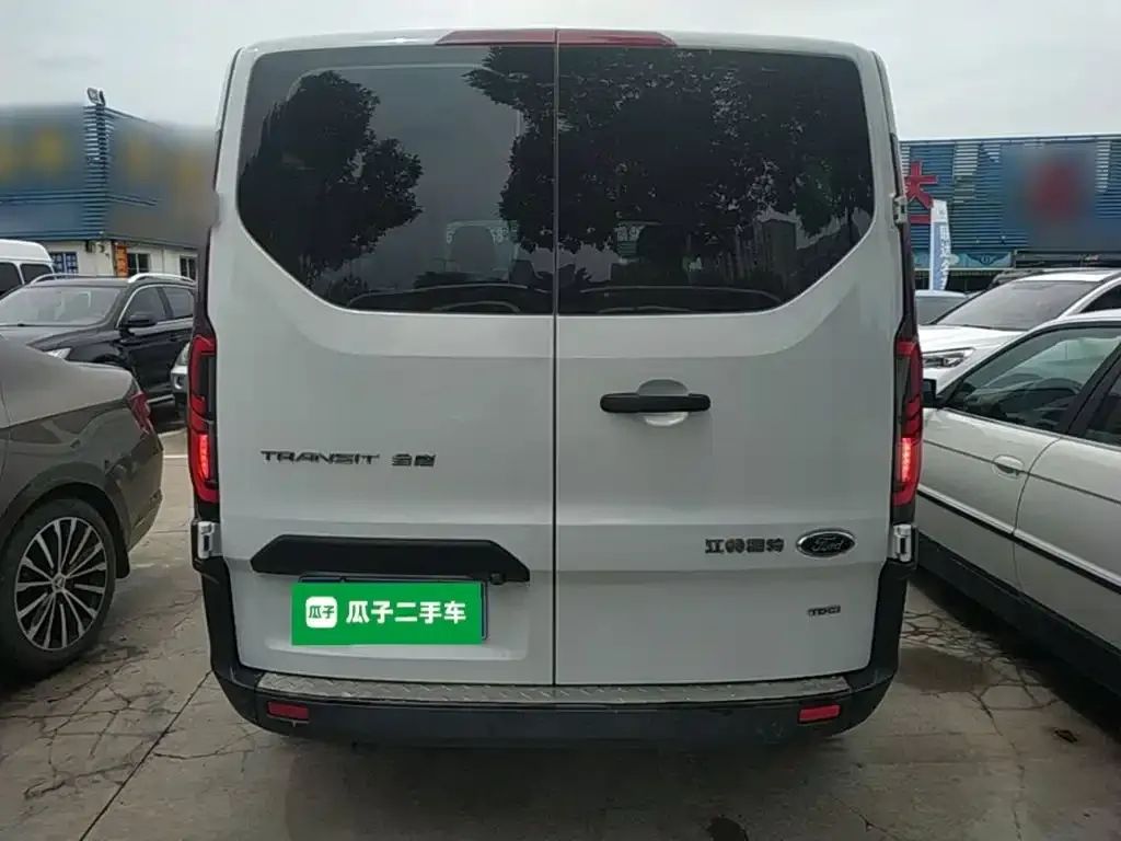 Ford Transit 2024 из CN, фото 2