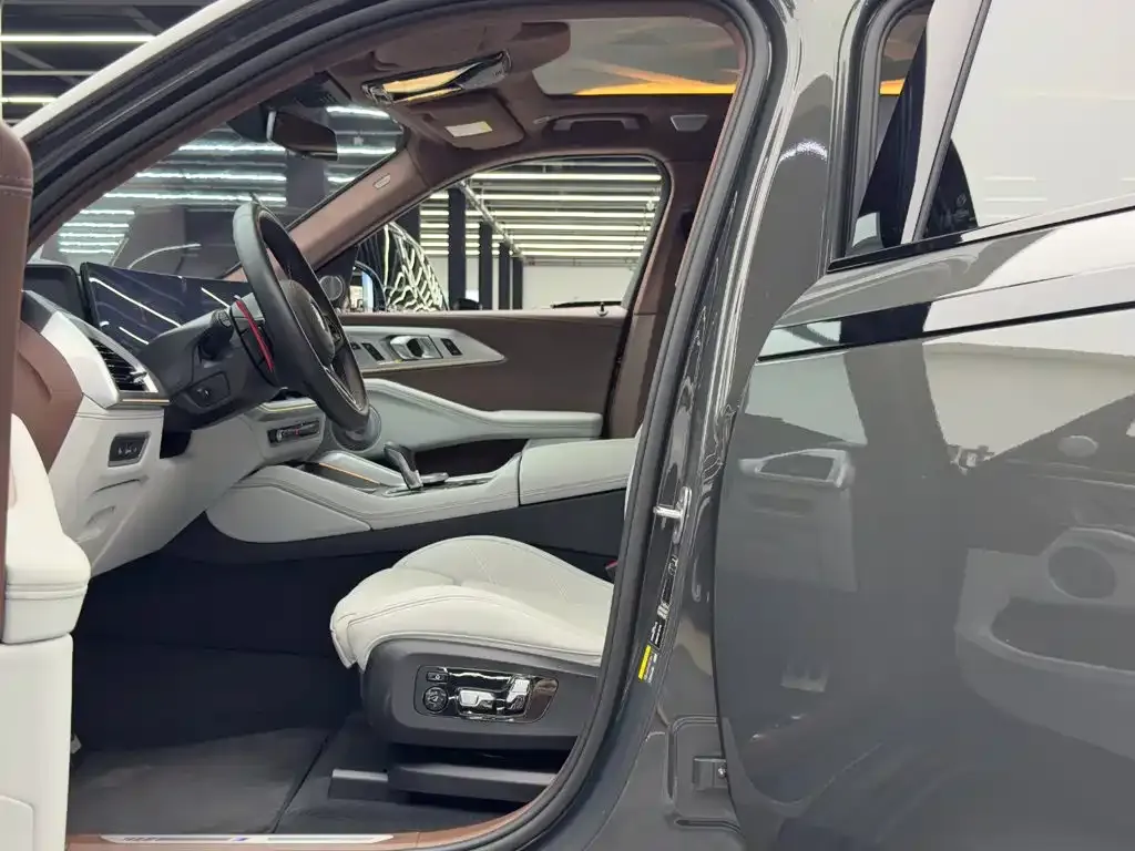 BMW XM — фото 5