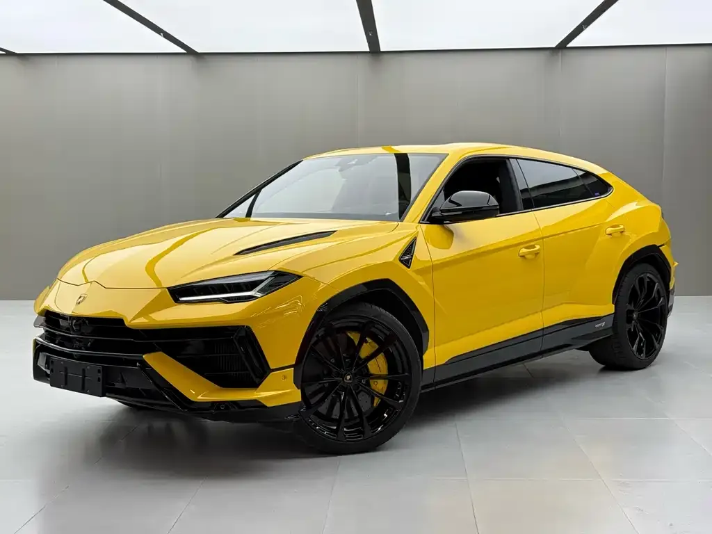 Lamborghini Urus — фото 1