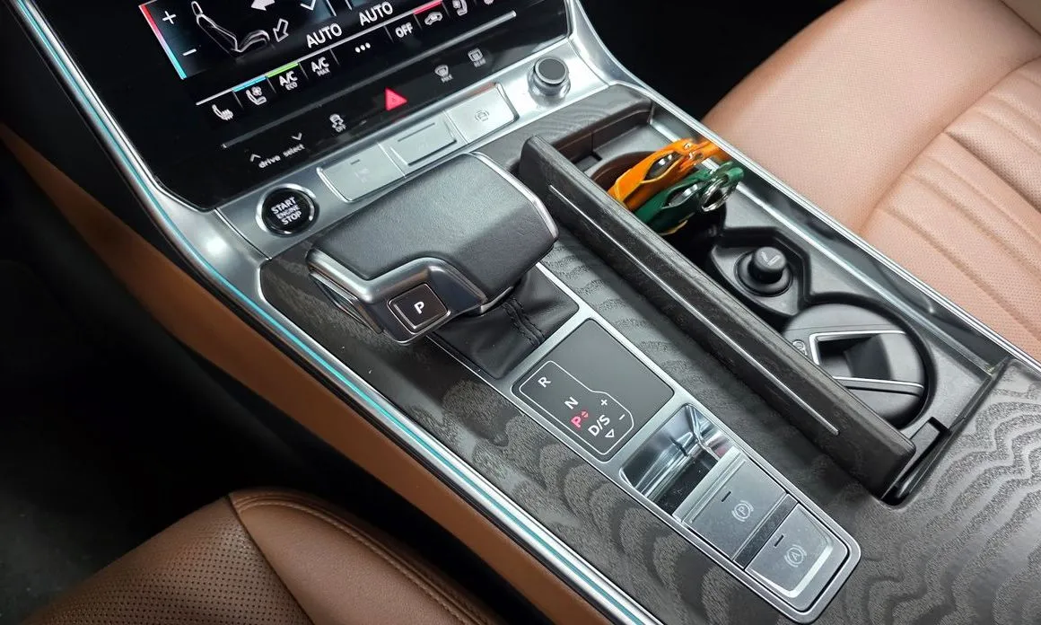 Audi A6 — фото 9