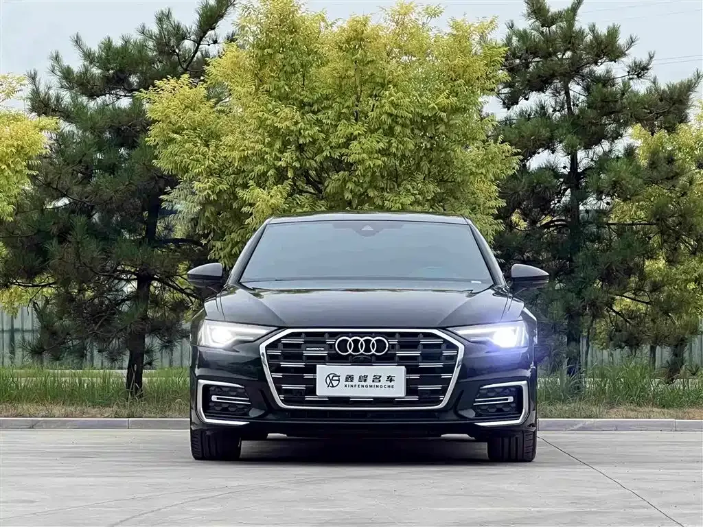 Audi A6L — фото 9