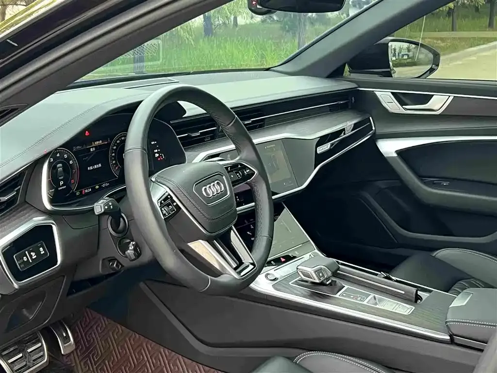 Audi A6L — фото 6