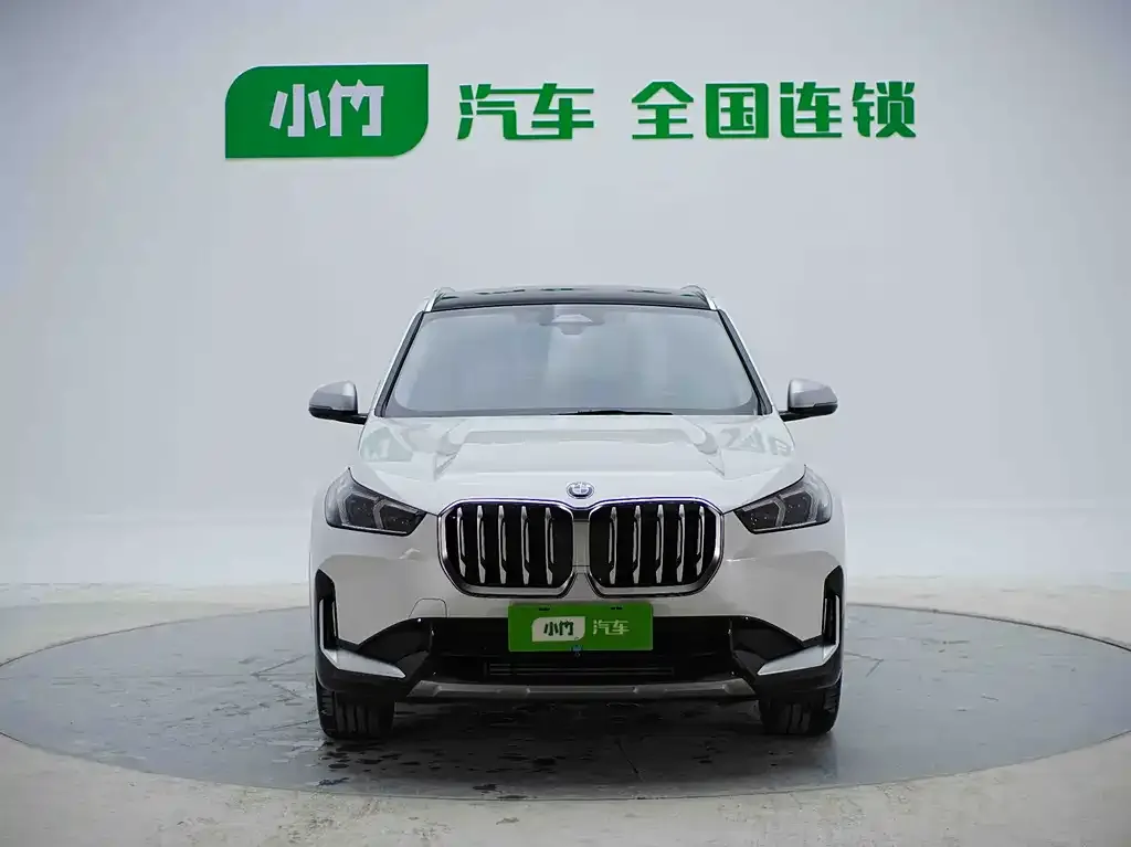 BMW X1 — фото 2