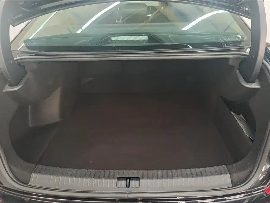 Volkswagen Passat — фото 6