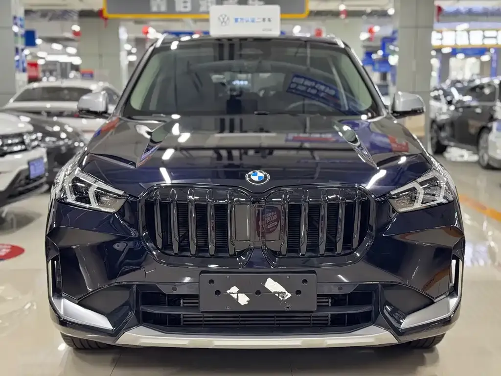 BMW X1 — фото 7