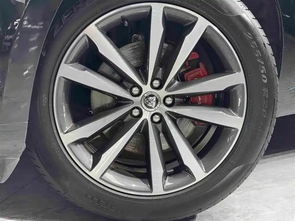 Jaguar F-PACE 2024 из CN, фото 6