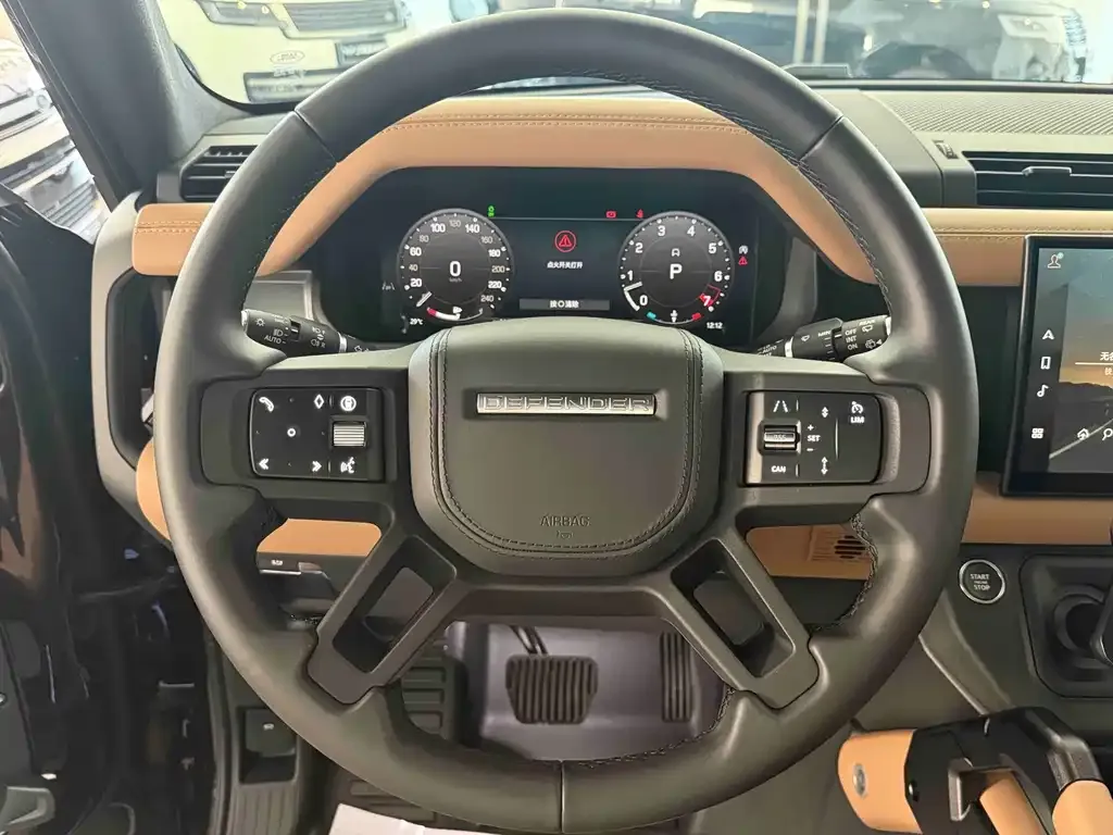 Land Rover Defender — фото 6