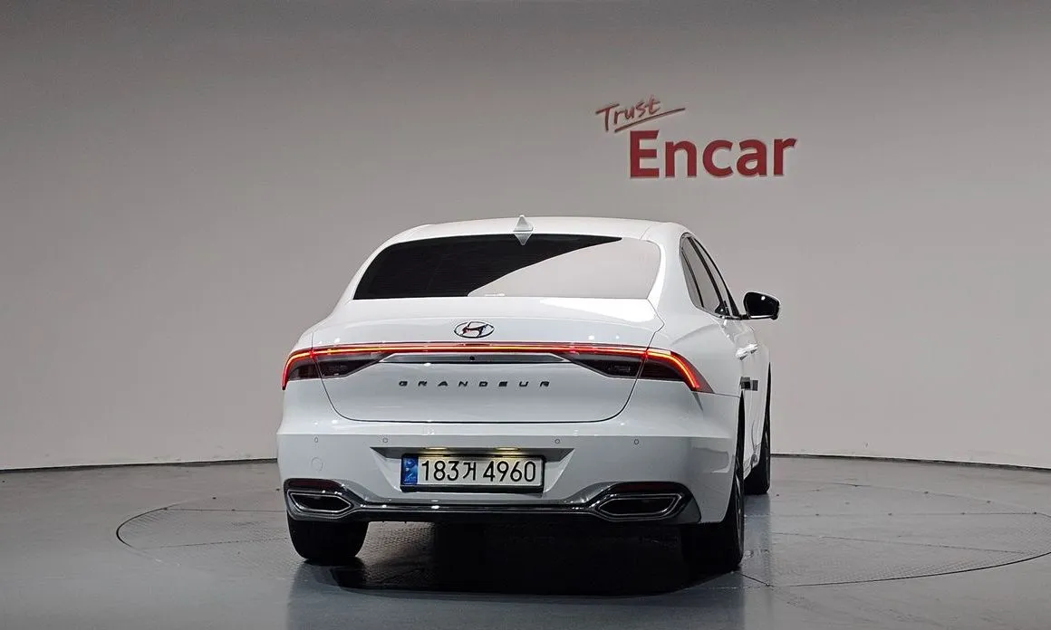 Hyundai Grandeur 2023 из KR, фото 3