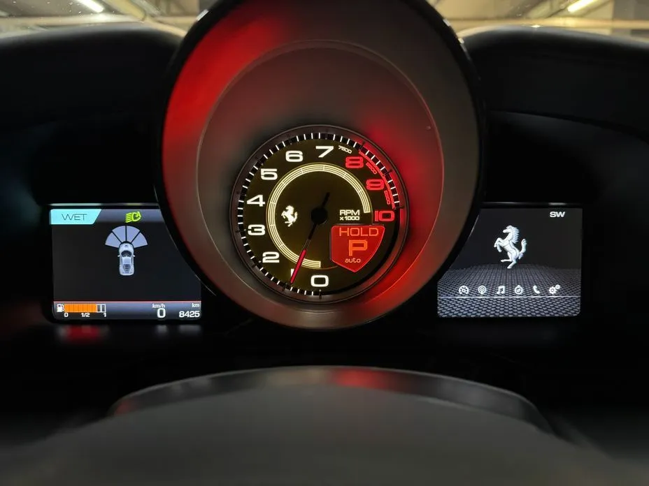 Ferrari F8 2022 из KR, фото 2