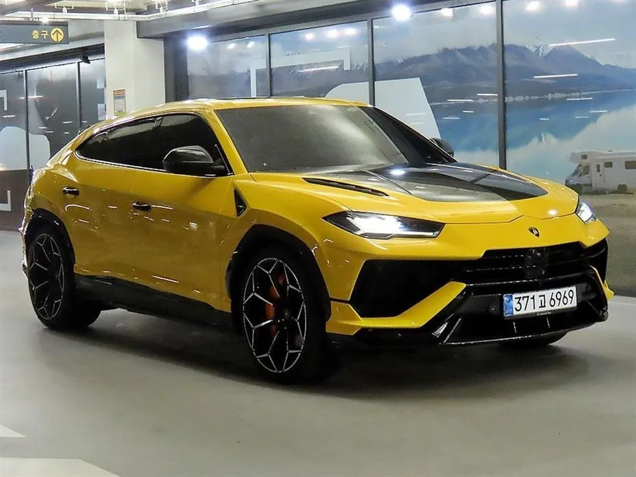 Lamborghini Urus