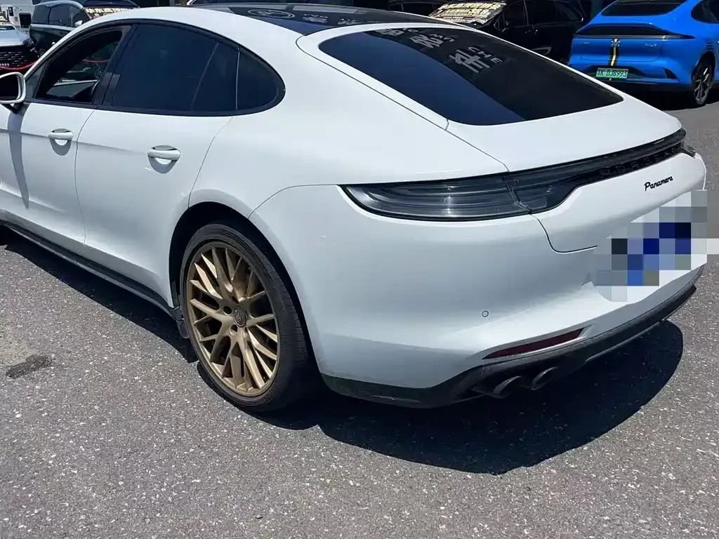Porsche Panamera — фото 7