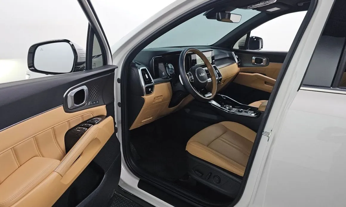 Kia Sorento — фото 9