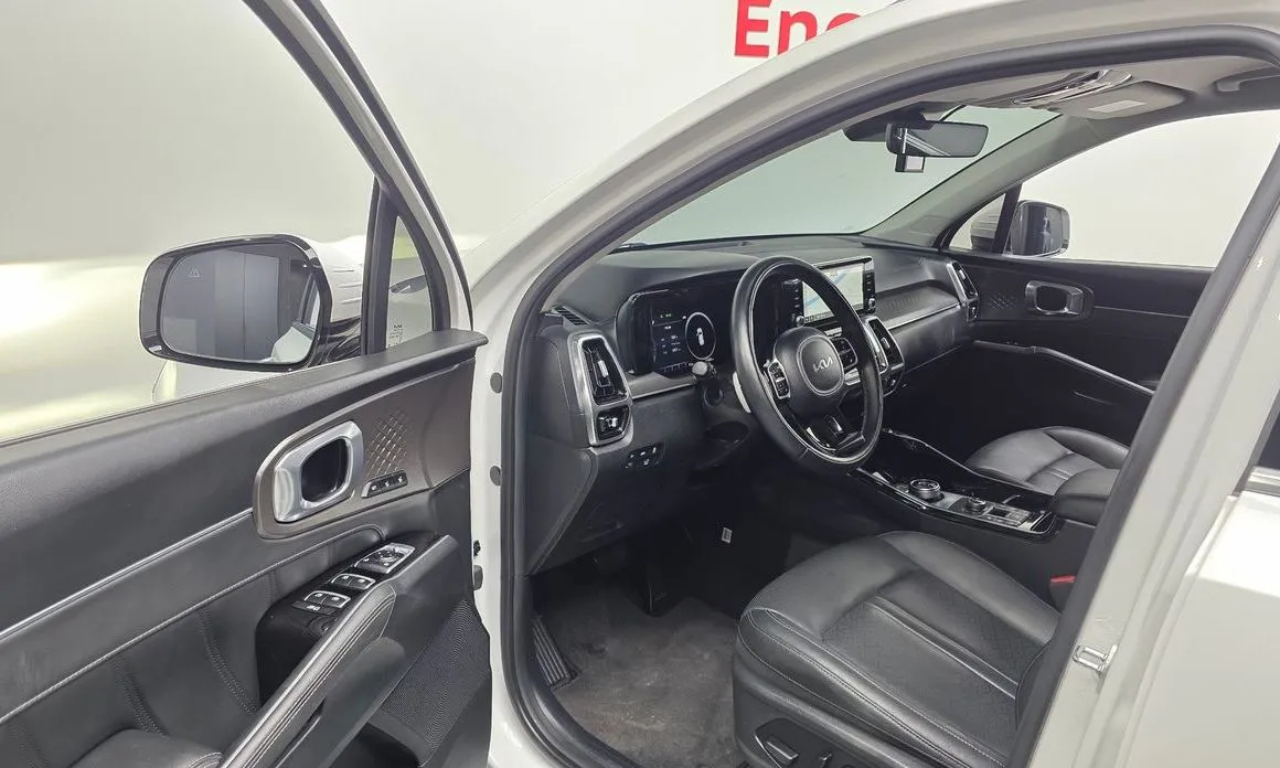 Kia Sorento — фото 9