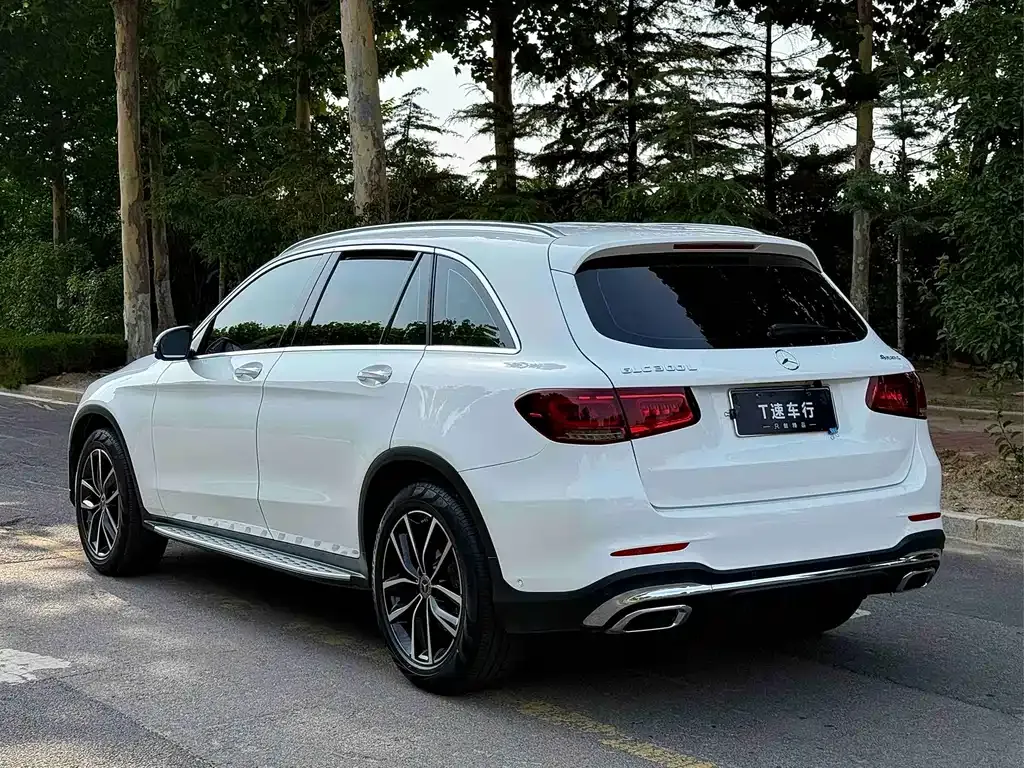 Mercedes-Benz GLC — фото 6