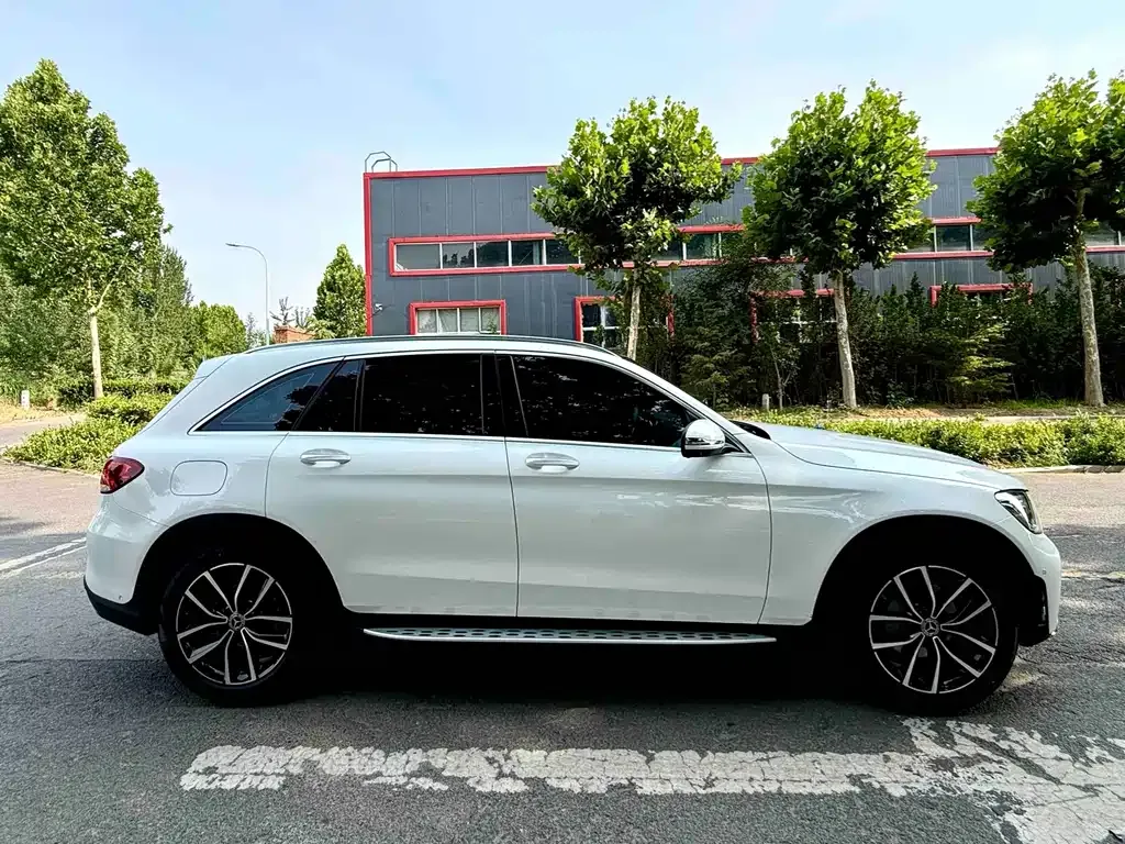 Mercedes-Benz GLC — фото 2