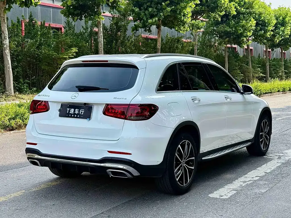 Mercedes-Benz GLC — фото 9