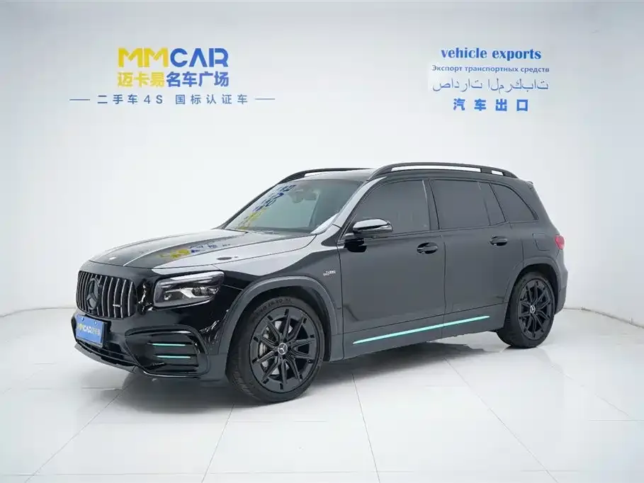 Mercedes-Benz GLB AMG — фото 1