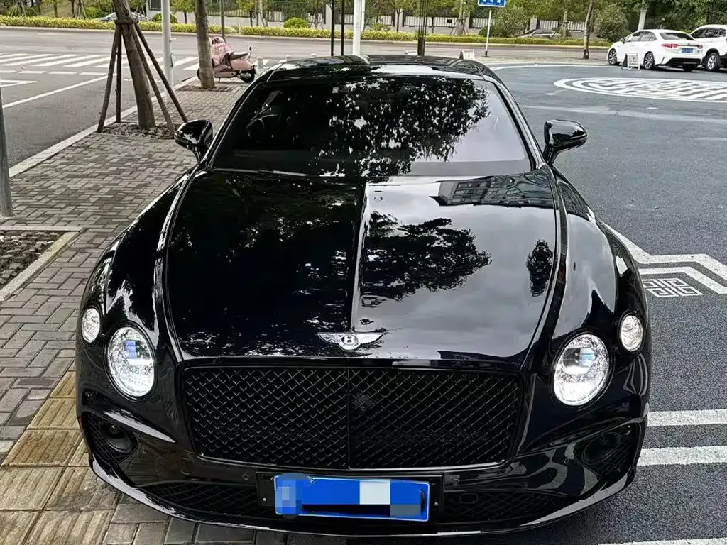 Bentley Continental — фото 1