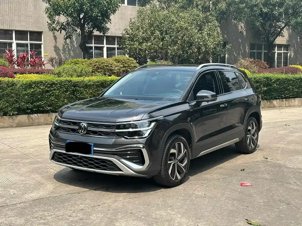 Volkswagen Tharu — фото 1