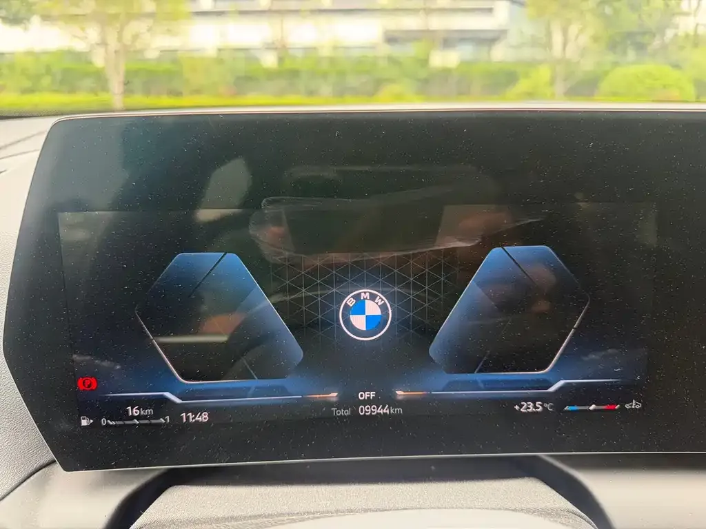 BMW 2 Series 2025 из CN, фото 2