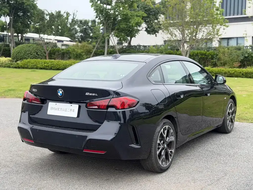 BMW 2 Series 2025 из CN, фото 7