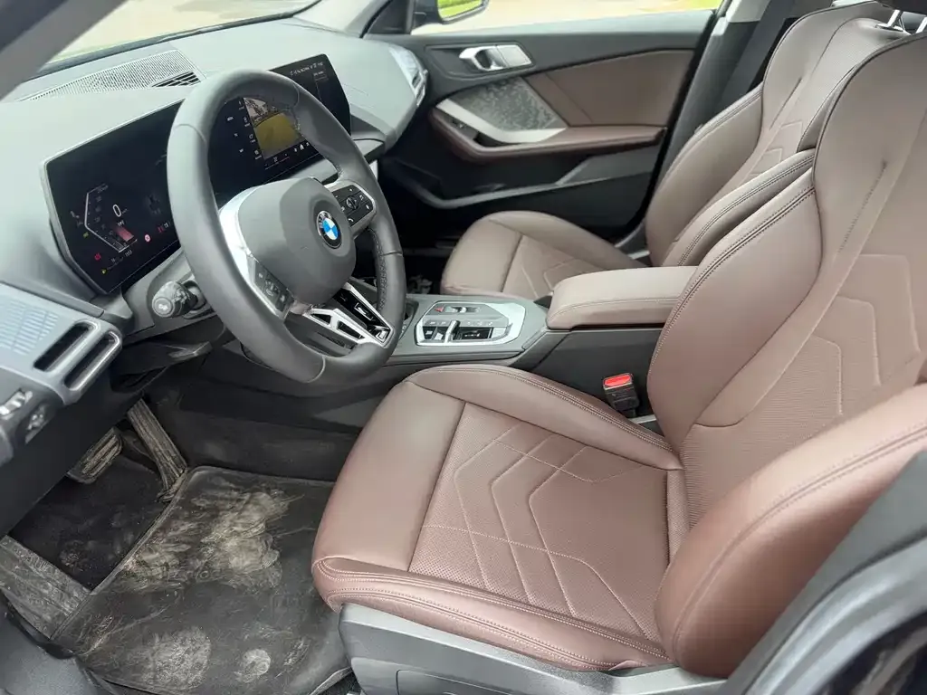 BMW 2 Series 2025 из CN, фото 3