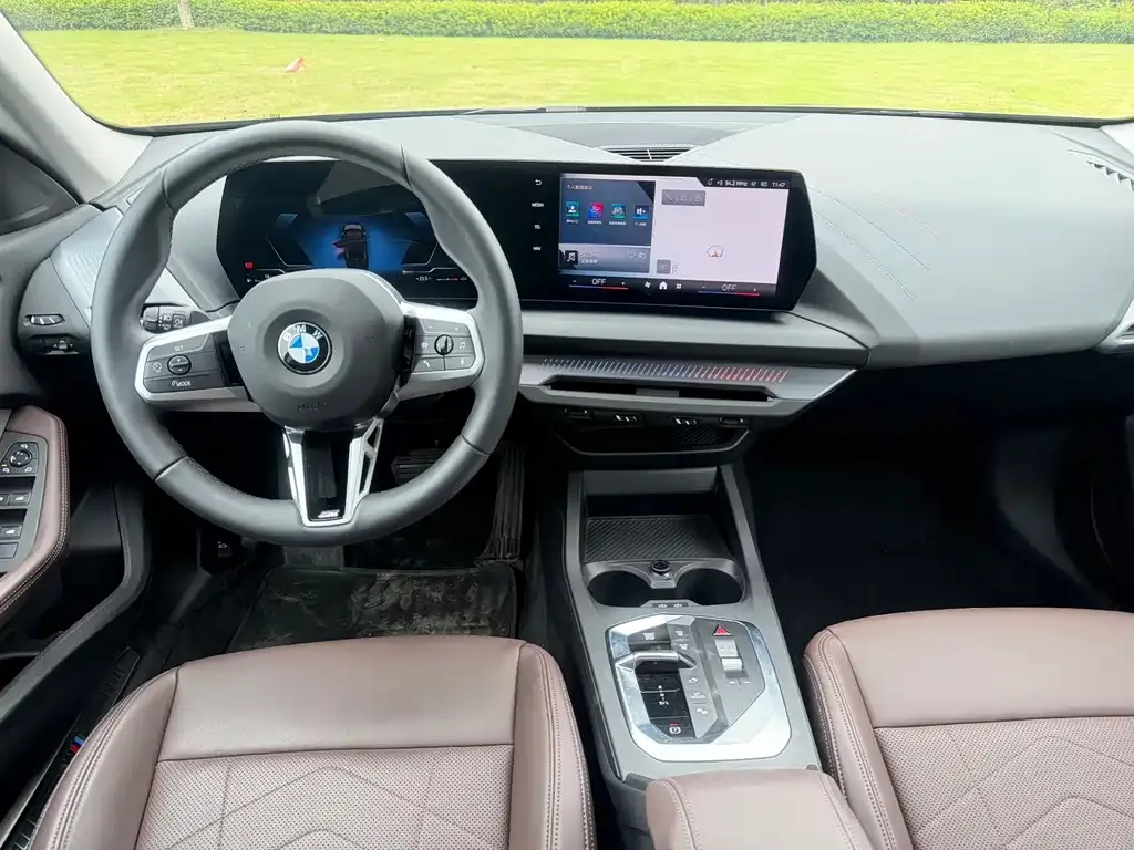 BMW 2 Series 2025 из CN, фото 4