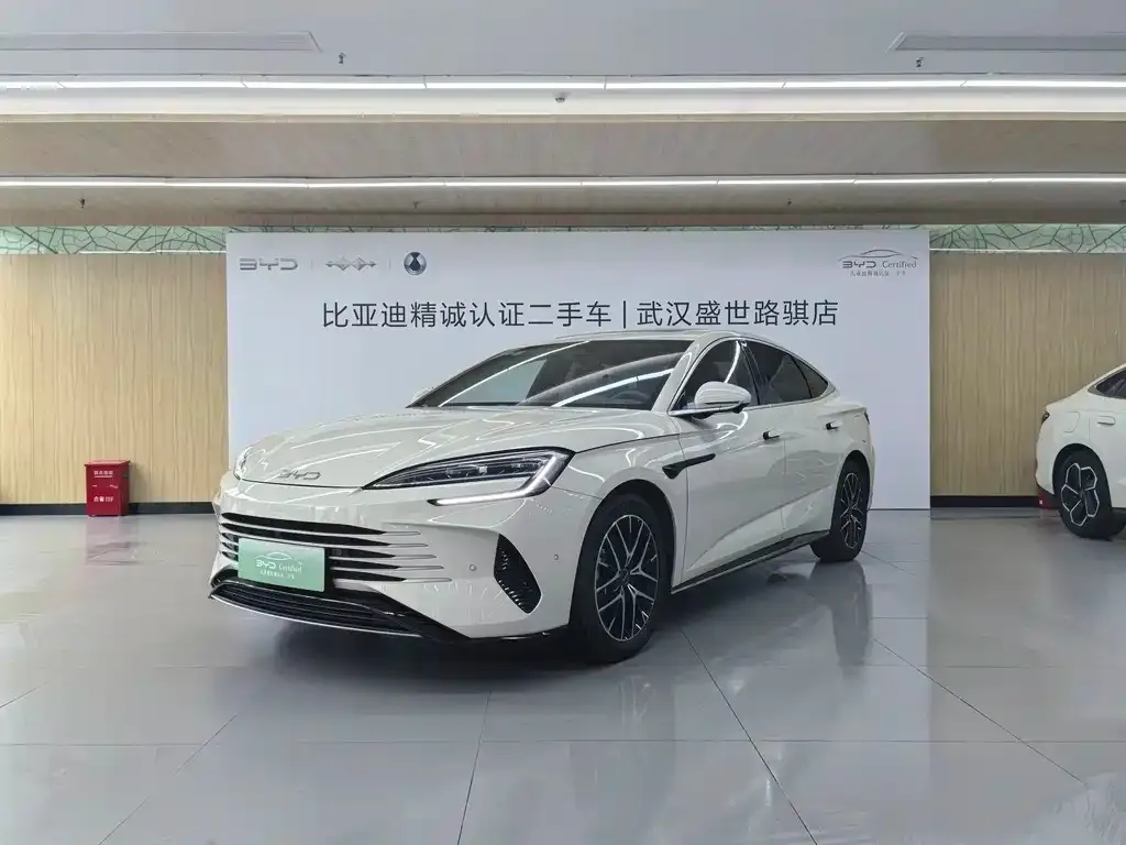 BYD Seal 07 DM-i — фото 1
