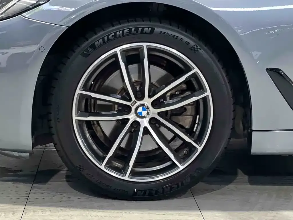 BMW 5 Series (Import) — фото 7