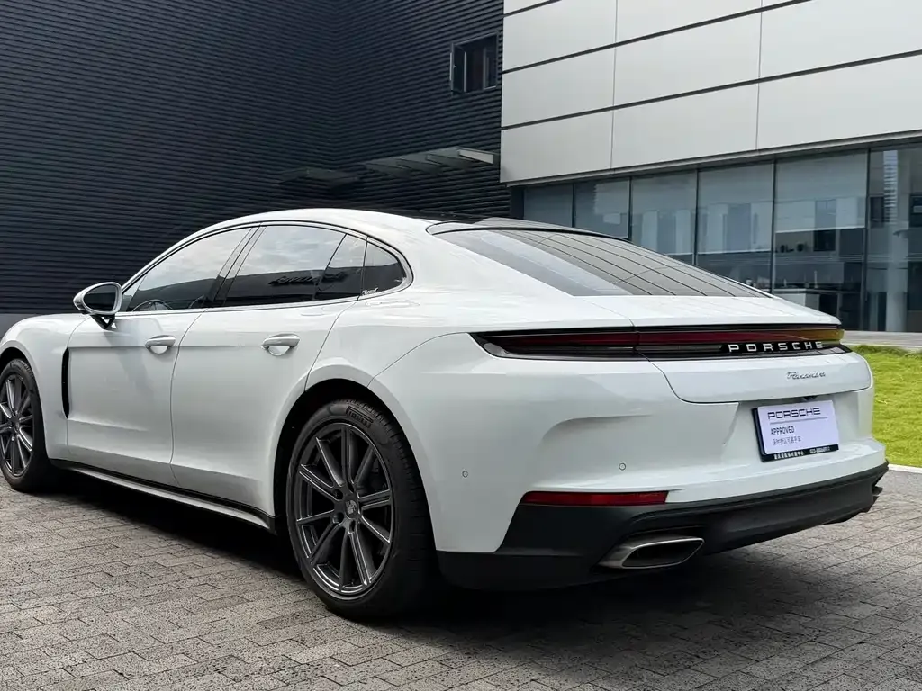 Porsche Panamera — фото 5