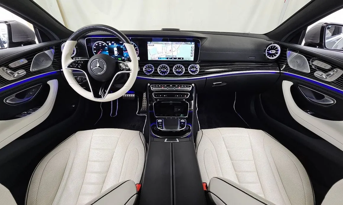 Mercedes-Benz CLS-Class — фото 8