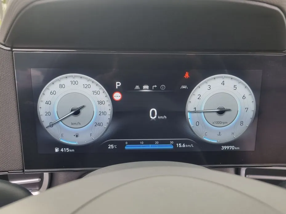 Hyundai AVANTE — фото 2
