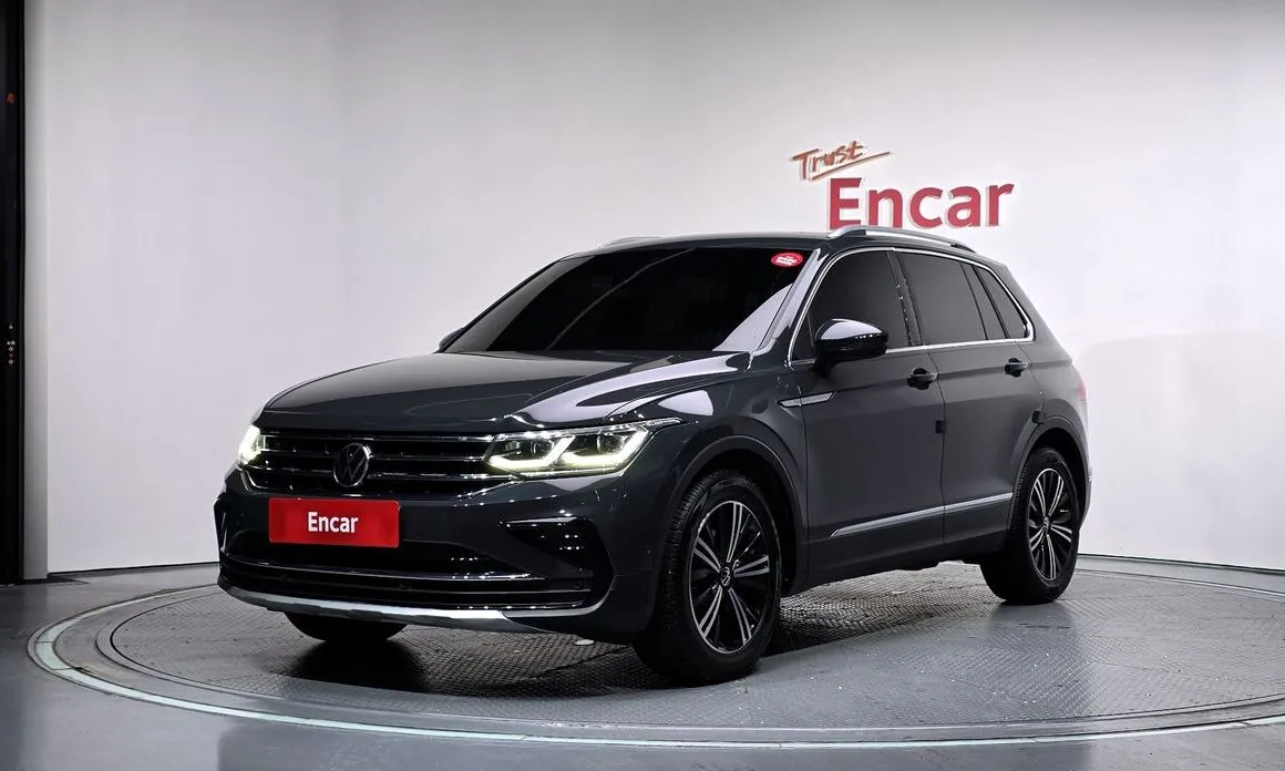 Volkswagen Tiguan — фото 1