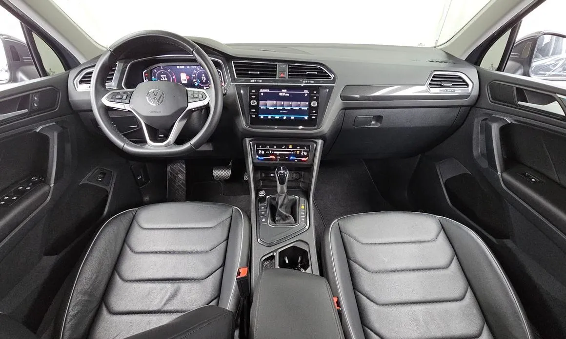 Volkswagen Tiguan — фото 6