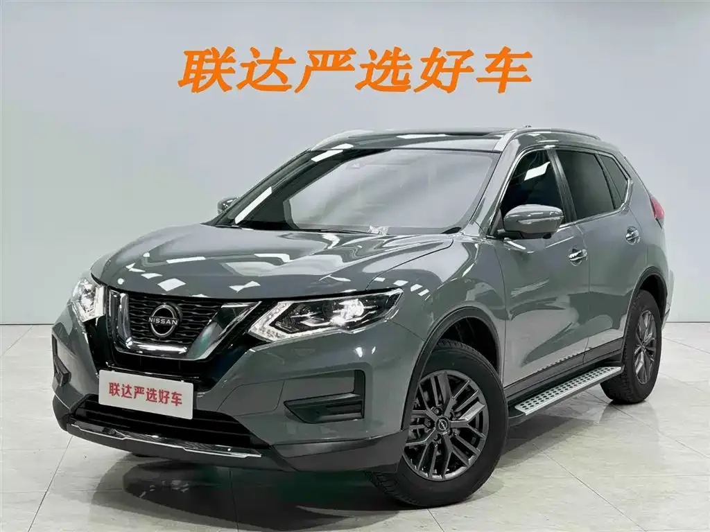 Nissan X-Trail — фото 1