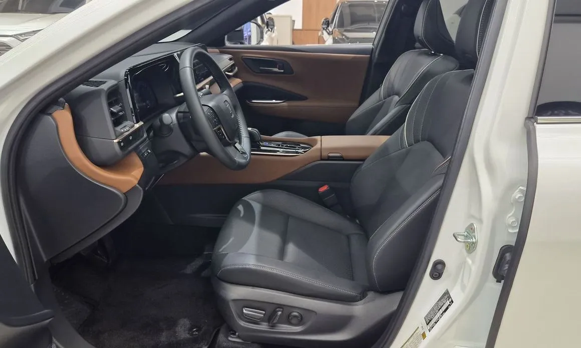 Toyota Crown 2026 из KR, фото 2