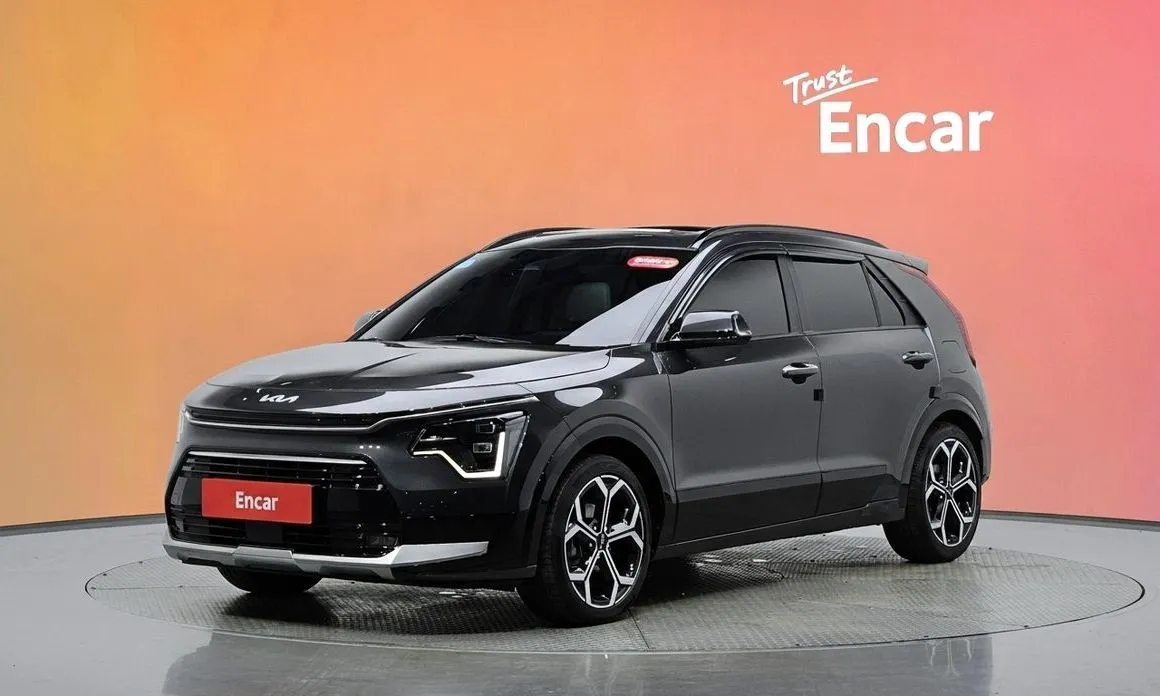 Kia Niro — фото 1