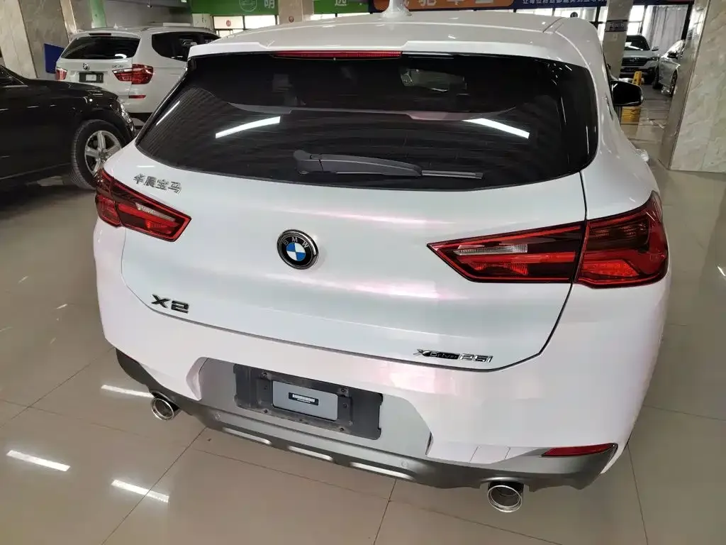 BMW X2 — фото 10