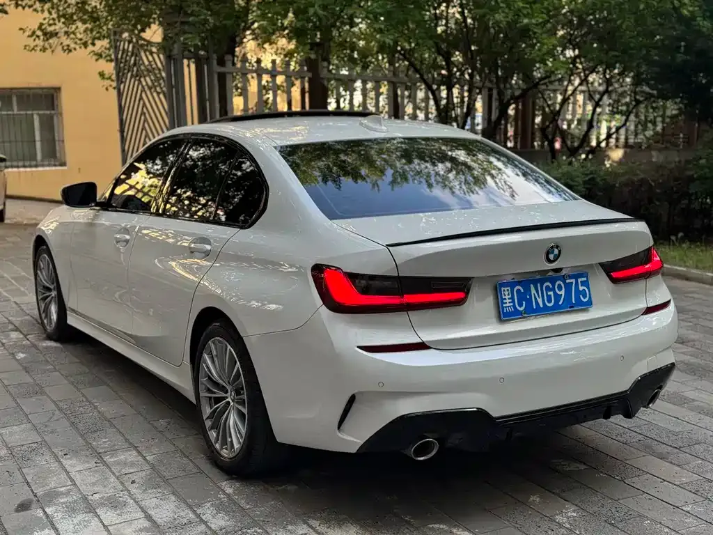 BMW 3 Series — фото 3