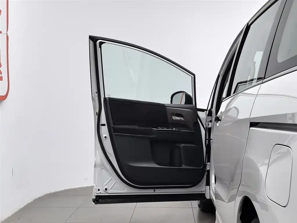 Honda Odyssey 2024 из CN, фото 4