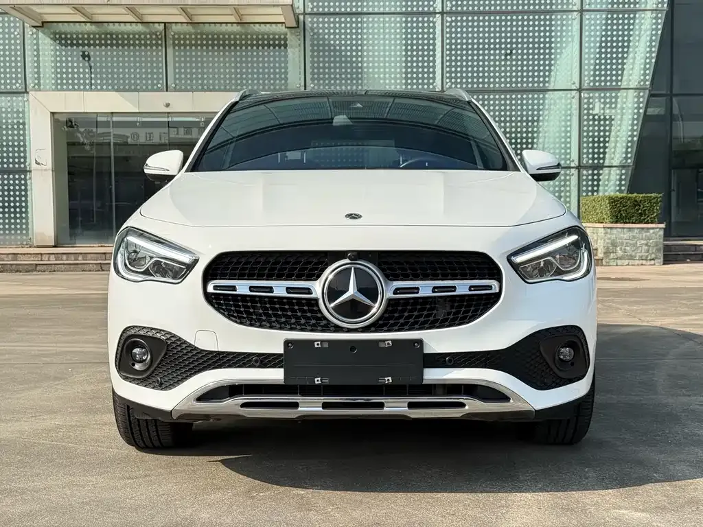 Mercedes-Benz GLA — фото 5