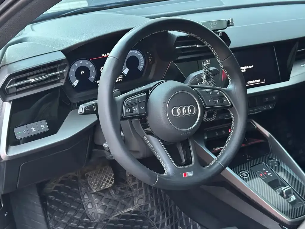 Audi A3 — фото 8