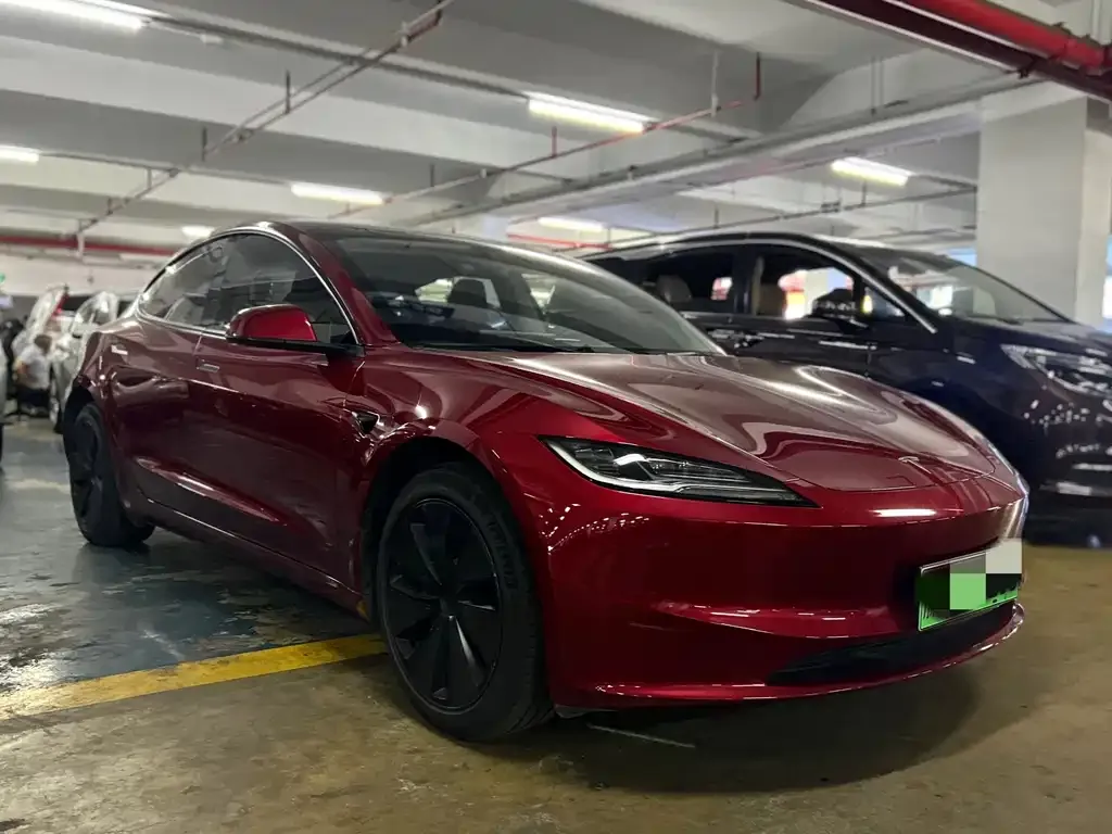 Tesla Model 3 — фото 7