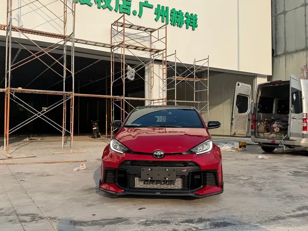 Toyota GR YARIS — фото 9