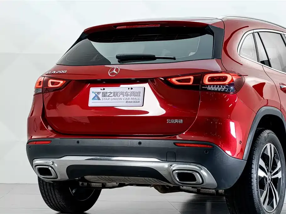 Mercedes-Benz GLA — фото 6